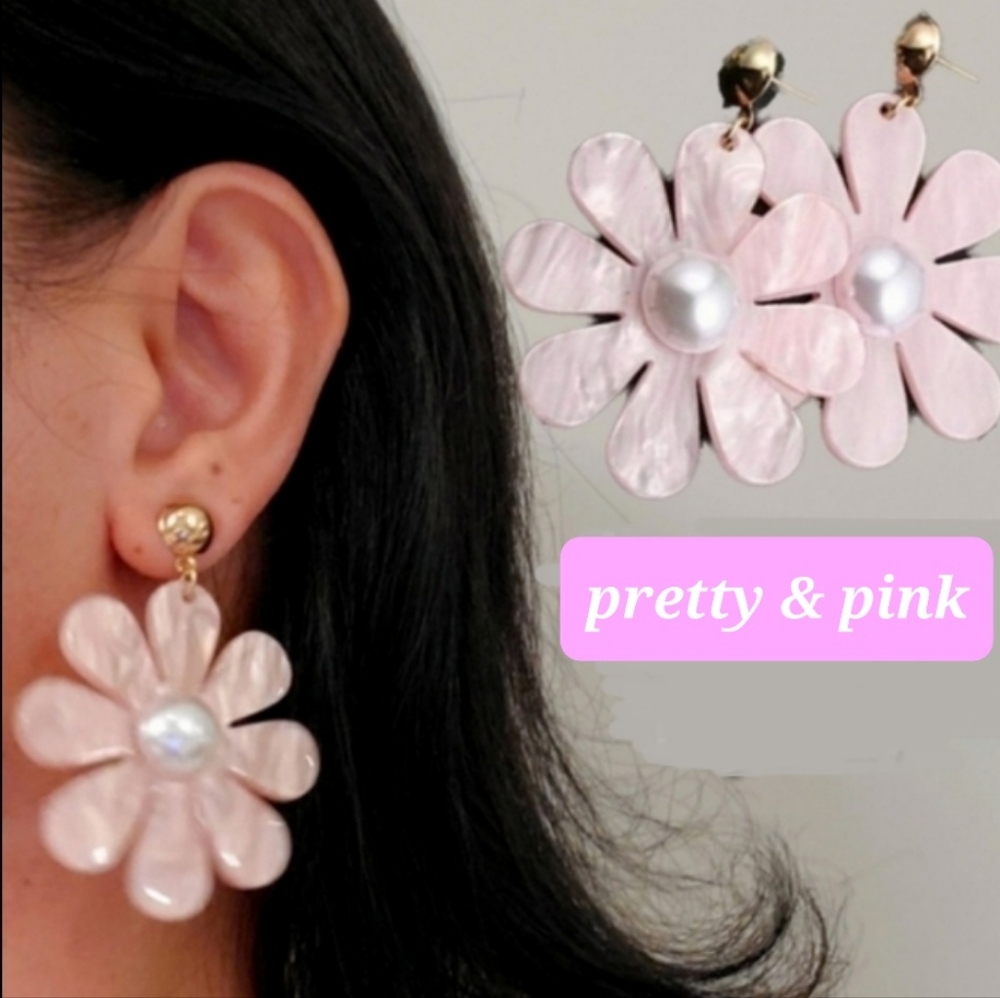 A4 NEW  Pink Flower Acrylic Earrings